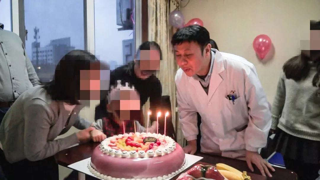 ”新耳朵”故事——早期的心理引导对于耳畸形患儿的重要性!